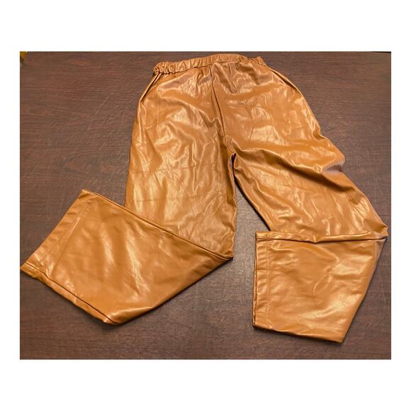 Zenana Faux Leather Straight Leg Pants Brown Pull On Elastic Waist Medium - Picture 2 of 9